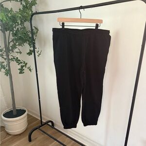 Universal Thread Black Joggers